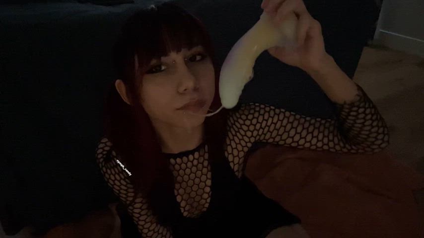 deepthroat dildo drool messy sloppy spit teen throat fuck wet and messy tiny slut