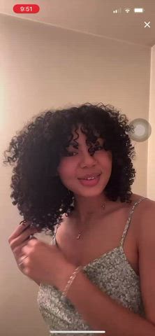 Big Tits Curly Hair Downblouse Ebony Nipslip TikTok gif