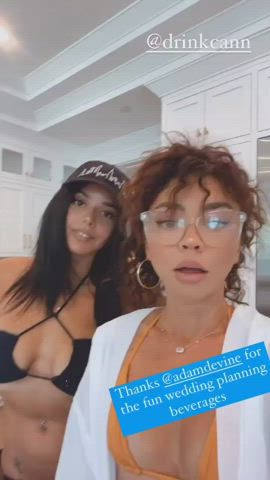 bikini natural tits sarah hyland gif