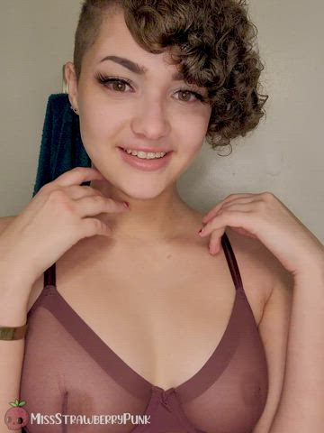 amateur bouncing tits cute onlyfans short hair small tits tits gif