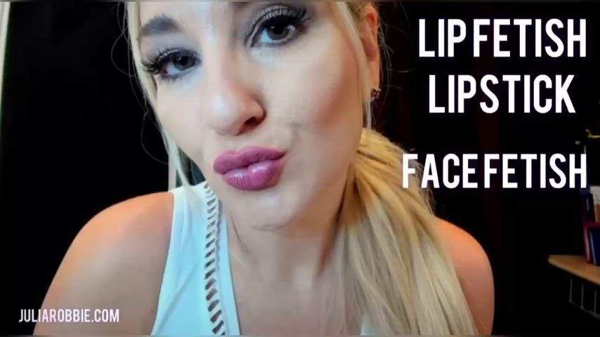blonde julia robbie lips lipstick lipstick fetish milf gif