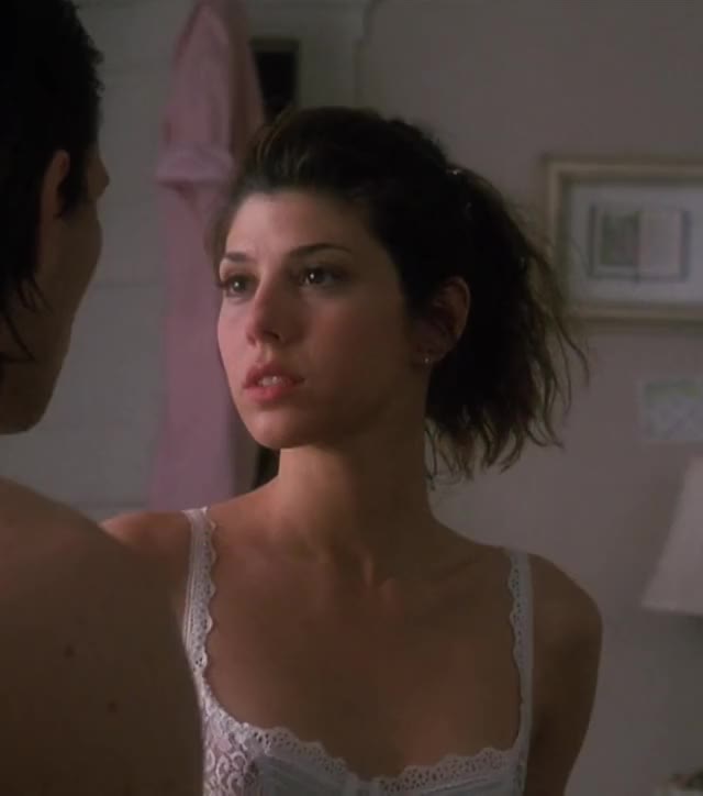 Marisa Tomei - Untamed Heart(1993)