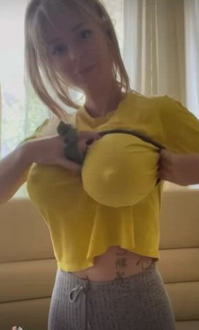 boobs bouncing tits fake tits huge tits onlyfans tiktok gif
