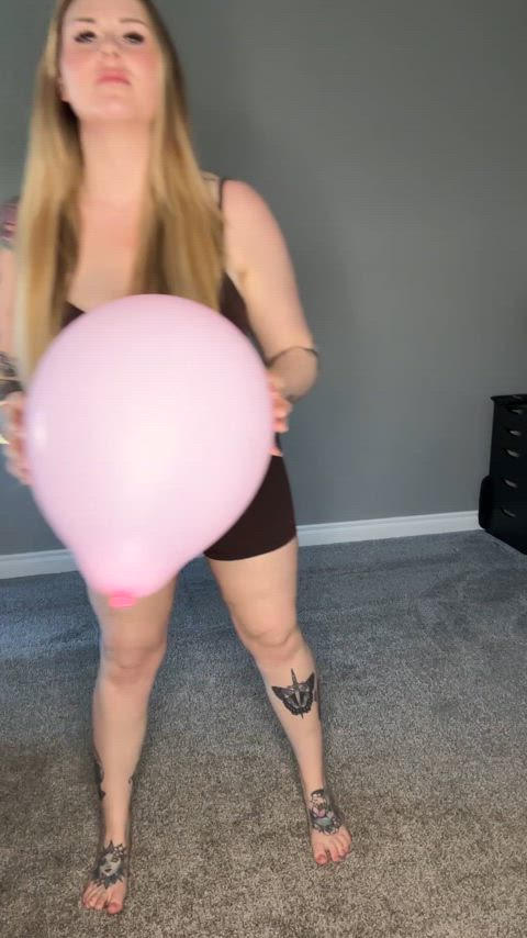 amateur ass balloons big tits gif