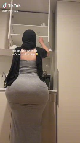 amateur arab big ass hijab homemade jiggling tiktok gif