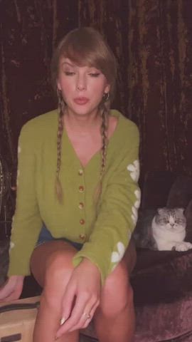 legs pigtails taylor swift gif