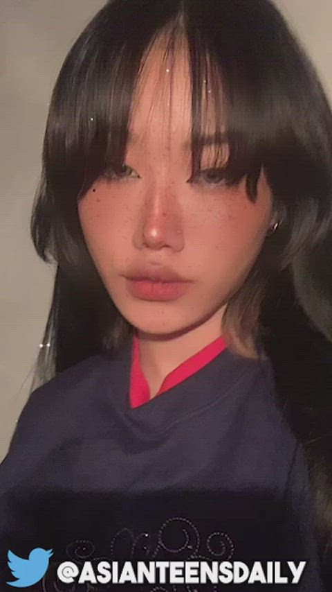 18 years old amateur asian big tits busty onlyfans stripping teen tiktok gif