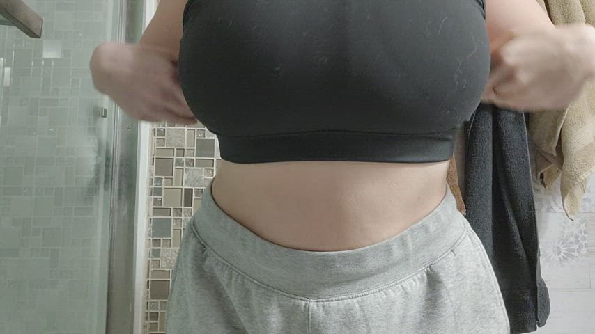 big tits nsfw pawg thick tits titty drop gif