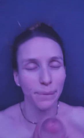 amateur cumshot facial gif