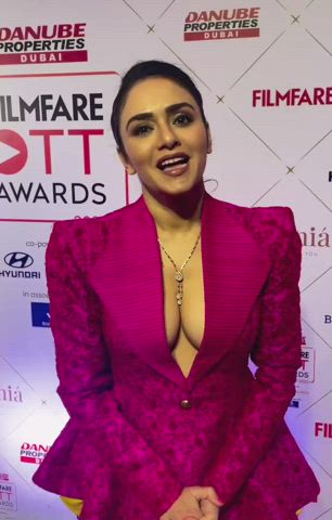 bollywood celebrity cleavage gif