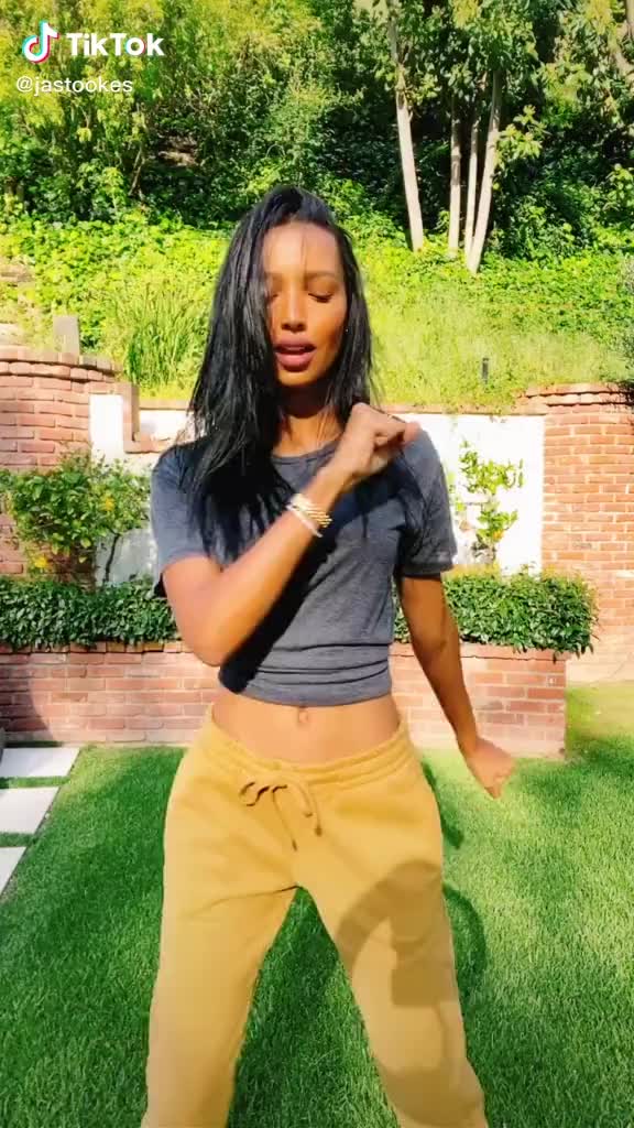 Jasmine Tookes | TikTok 28/03/20