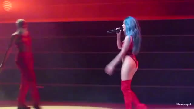 Halsey gif