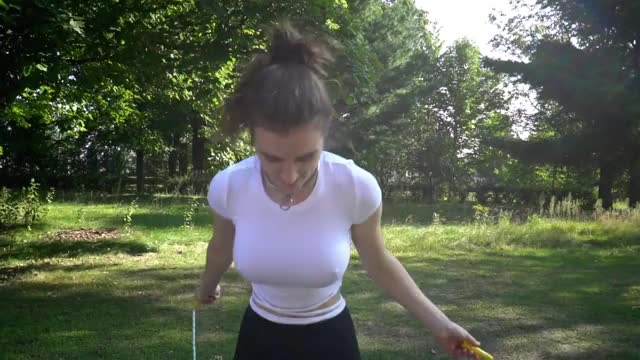 Sports Bra vs No Bra: Jump Rope Test!