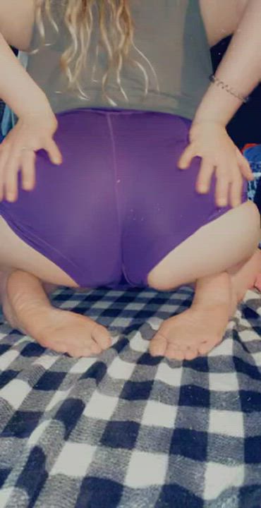 BBW Big Ass Feet Soles Tease Thick Tights gif