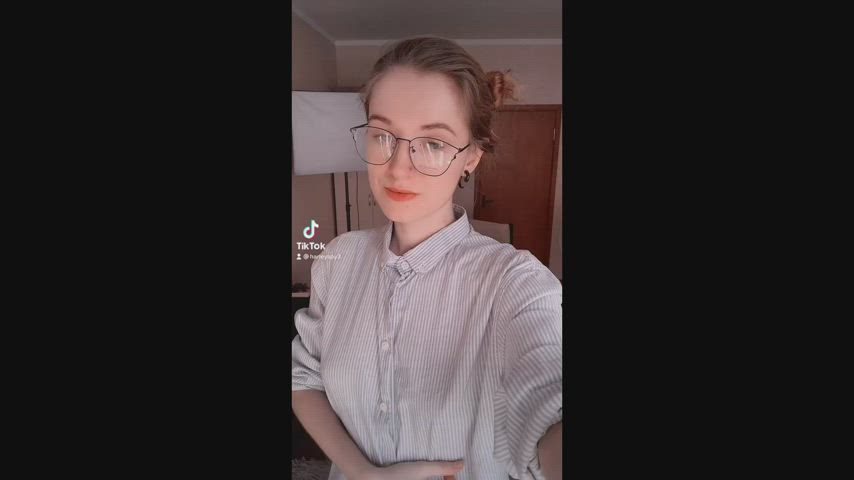 Amateur Natural Tits Pretty TikTok gif