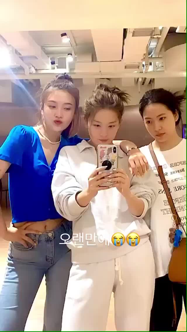 200629 Joy Instagram Story 2 - Joy Seulgi and Yeri