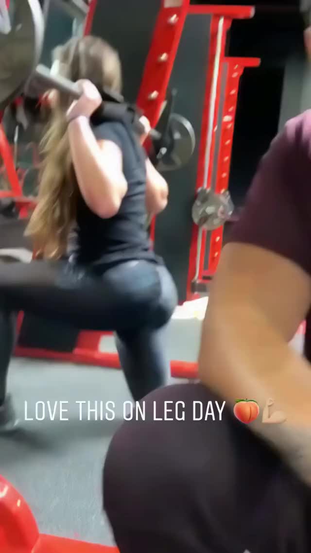 McKayla Maroney - Booty King Workout ENHANCED