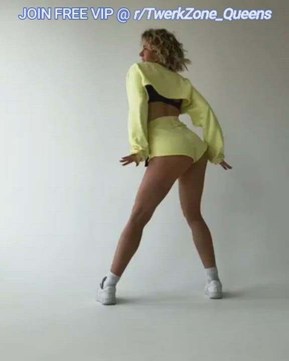 Ass Clapping Ass Spread Twerking gif