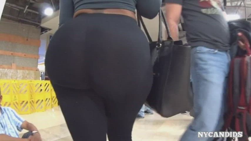 Big Ass Candid Hidden Cam Hidden Camera Public Thick gif