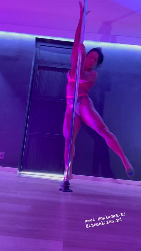 ass big ass big tits brazilian celebrity fitness muscular girl pole dance gif