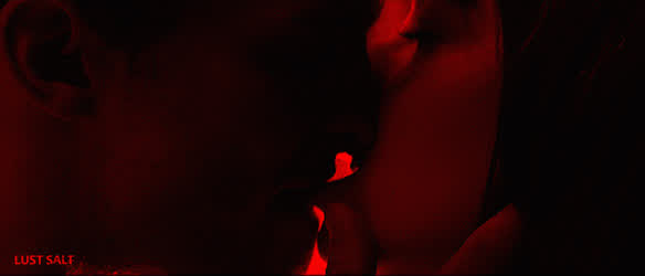 Amateur Babe Hotwife Kissing Sensual gif