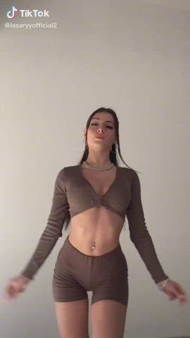 Ass Brunette Cute Dancing Latina Ponytail Teen TikTok gif