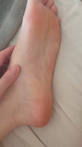 Anyone who can read 🦶?? I think that mine reflects that I need more 🥛 OC
