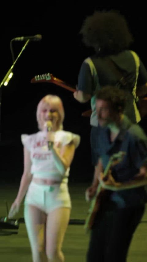 Hayley being Hayley 