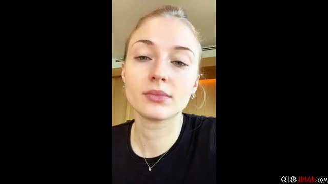 sophie turner