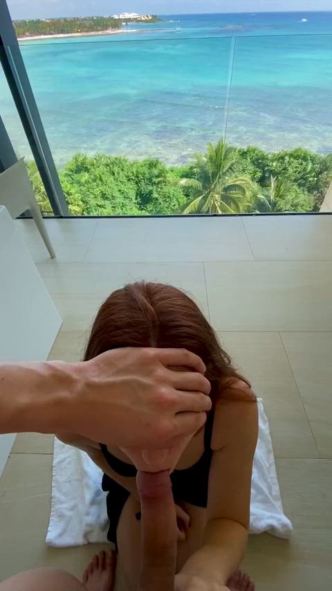 Enjoy the view as I suck your asian cock 😘