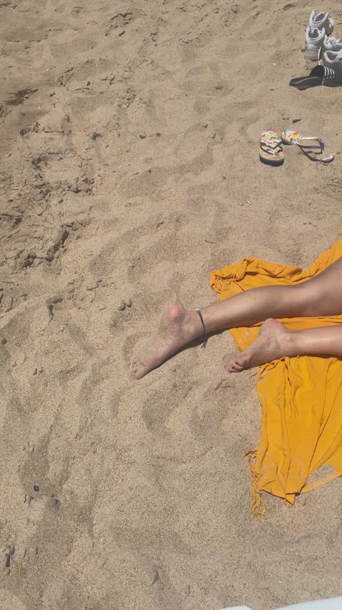 Try to resist my long legs under the sun