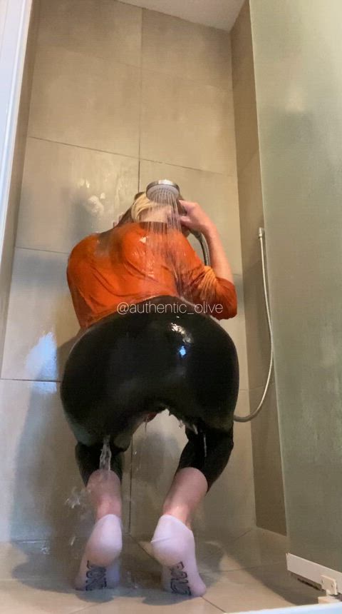 ankle socks ass dripping fetish leggings shower wet wet and messy wetting yoga pants