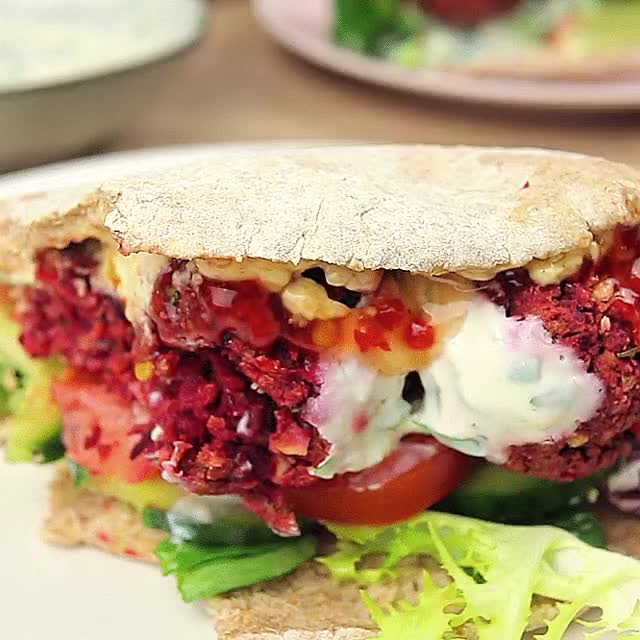 Baked Beetroot Falafel