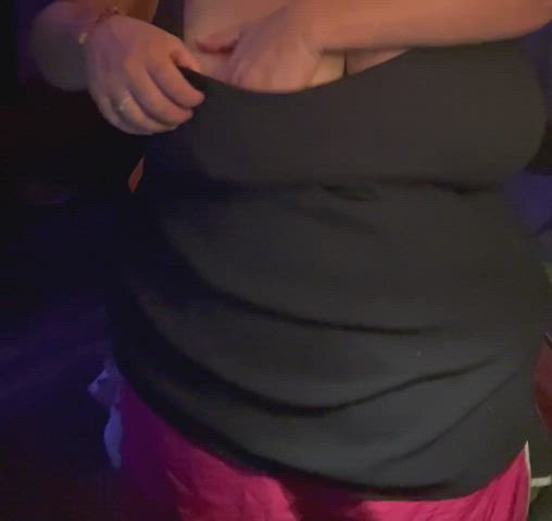 bbw big tits bouncing tits huge tits nipples tits gif