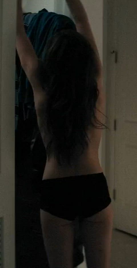 ass carly chaikin celebrity female nudity gif