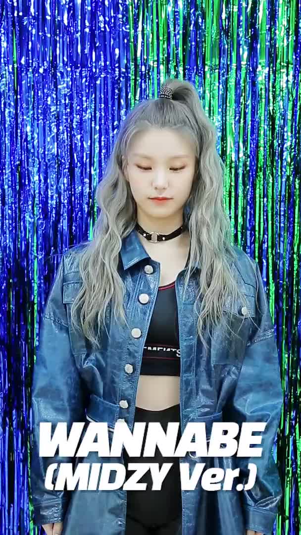 ITZY WANNABE  (MIDZY Ver.)