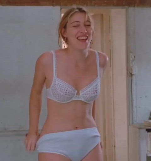 Valeria Bruni Tedeschi in 'Forget Me'