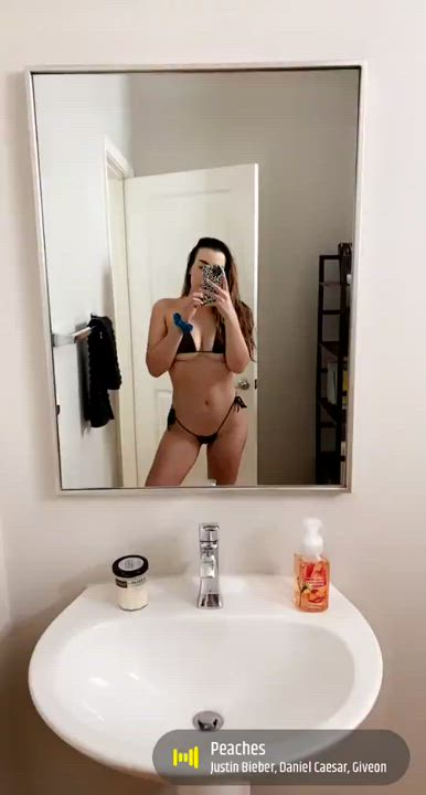 Testing out my new bikini [oc]