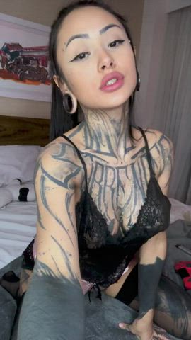 asian boobs nipples goth-girls on-off gif