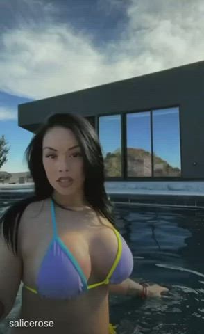 babe big tits busty huge tits latina thick tits gif