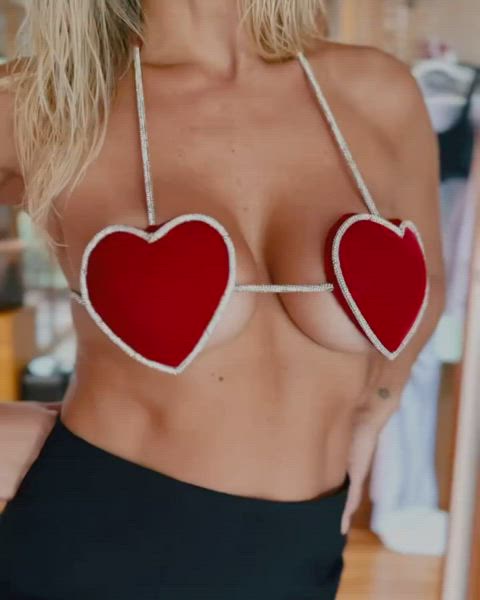 big tits brazilian celebrity cleavage underboob gif