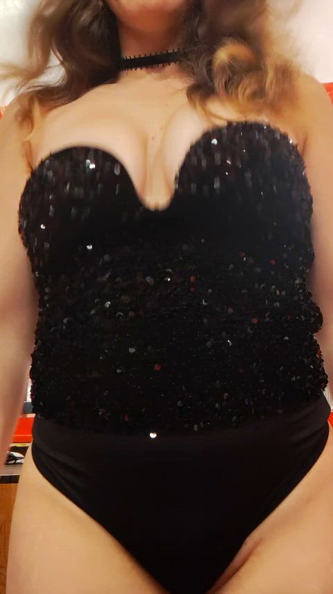 amateur big tits stripper gif