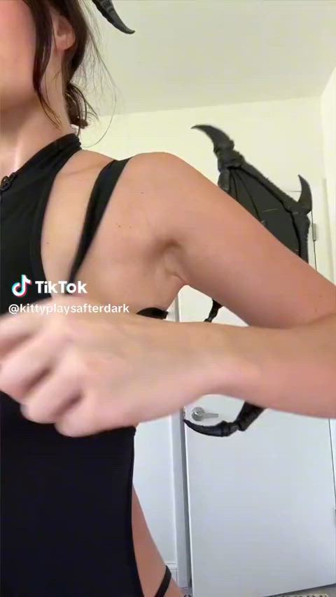 big tits streamate thick tiktok whore gif