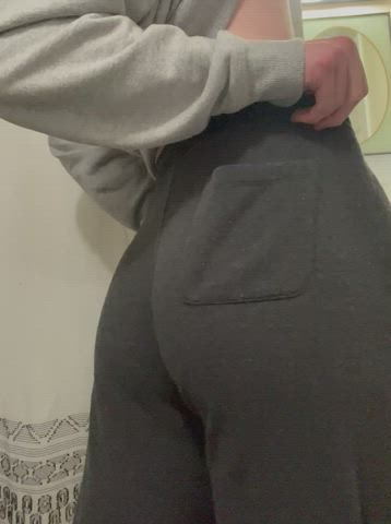 femboy sissy thick gif