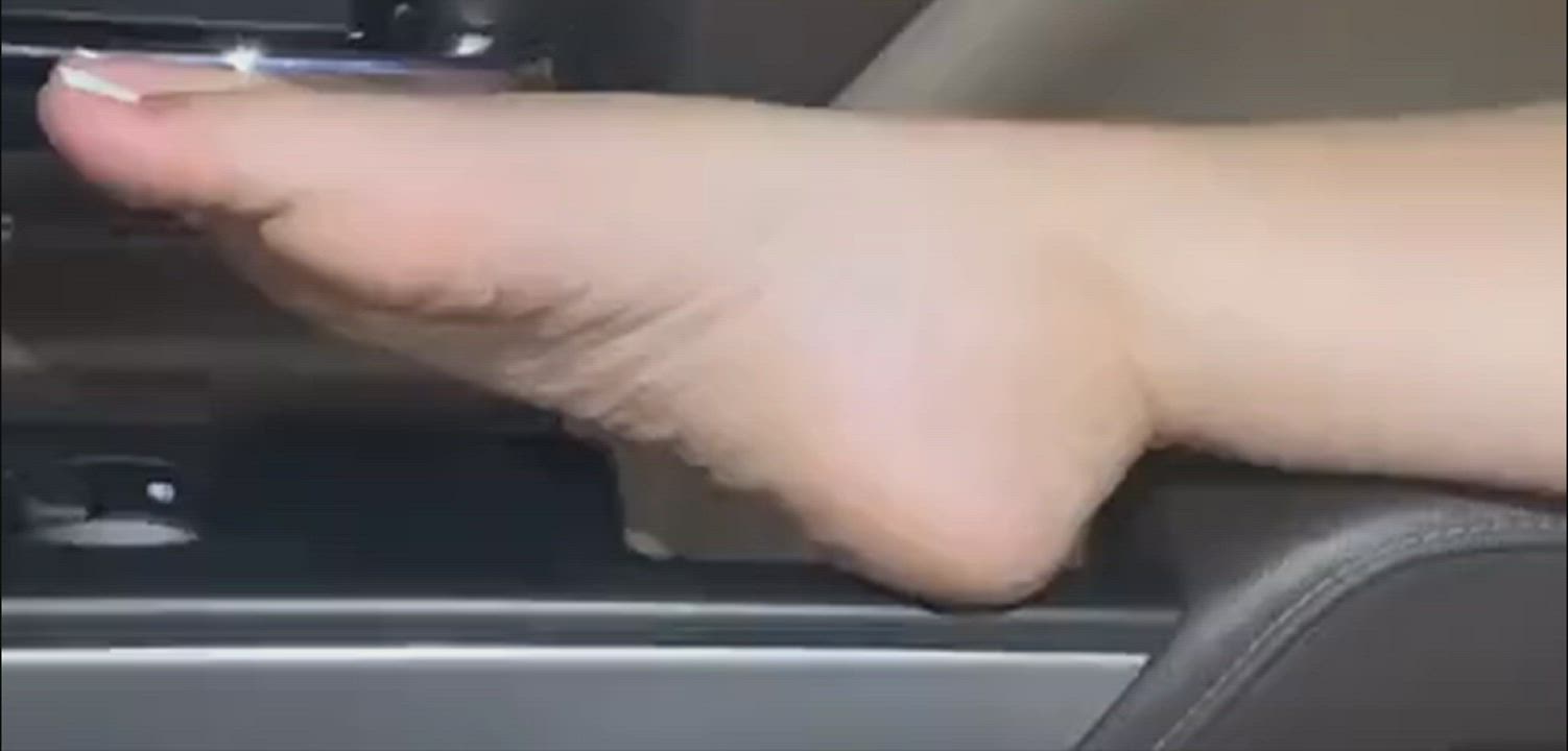 Foot Orgasm In Car