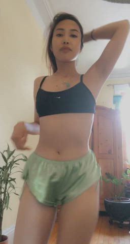 Asian Dancing Twerking Vietnamese gif