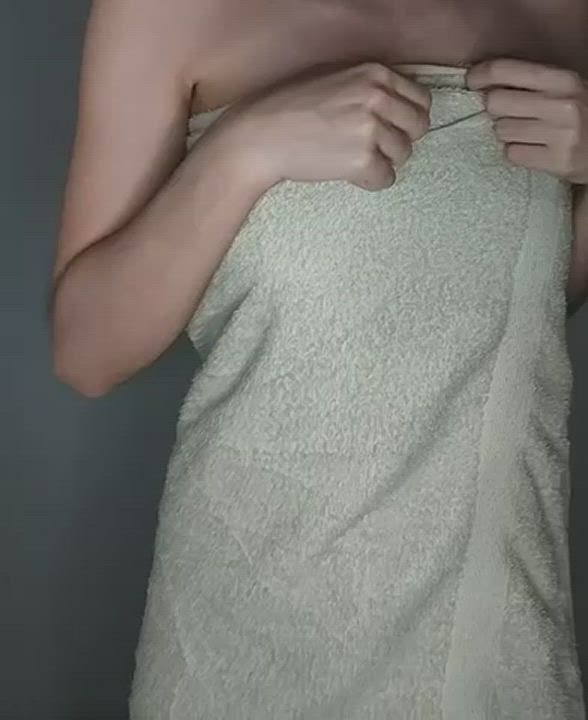 Now you see this towel...