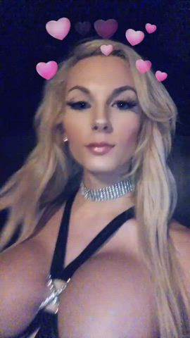 Big Tits Jessy Dubai Teasing Trans gif