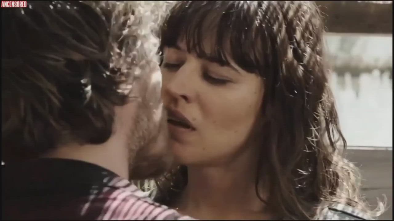 Celebrity Kiss Squeezing gif