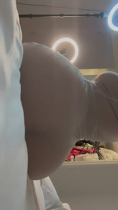 ass curvy onlyfans gif